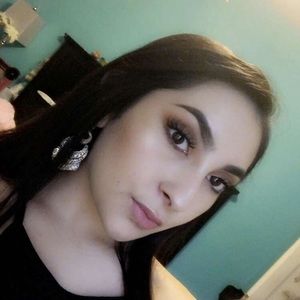 Meet your Posher, Alexandria